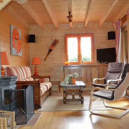 Chalet La Lune Pres Du Lac Et Du Chateau Beaulieu (Haute-Loire)